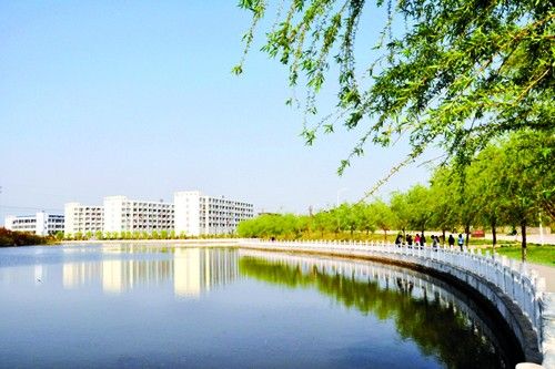 信阳市区人口_2017年信阳各县市人口和经济地图,看看你们县排第几(3)
