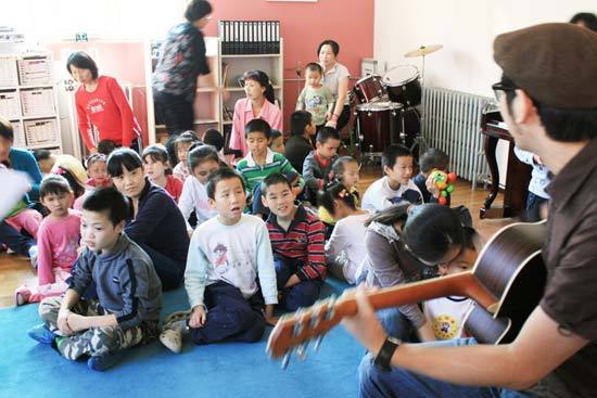 国浩中国捐助"济慈之家"盲童孤儿院