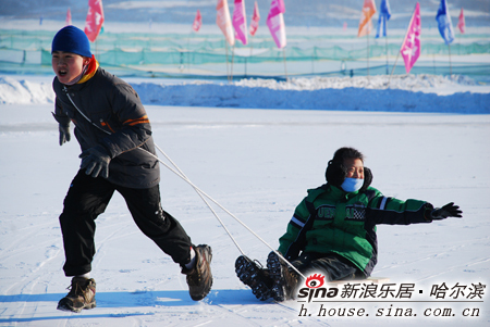 嬉雪节精彩纷呈 红星湖启幕国际冰雪节(组图 导购-哈尔滨乐居网