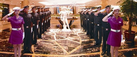 融信物业就走到了与万科