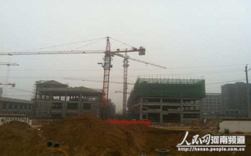 郑州航空港区管委会低价团购违法楼盘 被指利