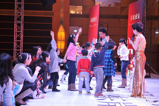 2012雅世东岸国际业主圣诞嘉年华活动成功举办 - 导购 -呼和浩特乐居网