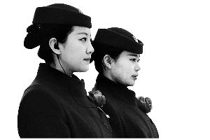 感受高铁时代 保定东站正式运营第一天亲身体