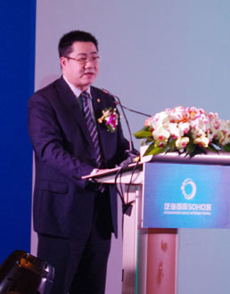 武汉中央商务区建设投资股份有限公司副总裁 冯松