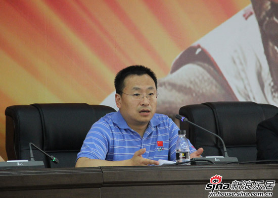 图为 云南省体育局李耀龙副处长致辞