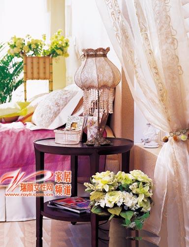 打造妩媚的卧室“妆容”(组图)