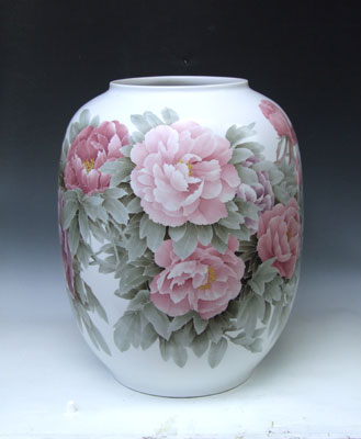 醴陵釉下五彩陶瓷精品展尽显和谐之美(组图)