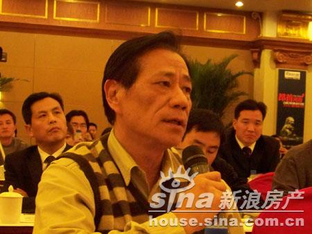 丹尼斯董事长_丹尼斯·米兰妮(3)