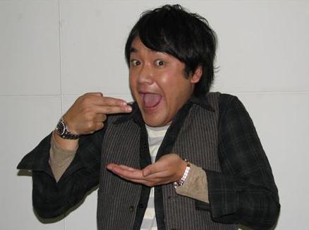 日本艺人田村宪司因大赞电饭锅收到感谢信(图)