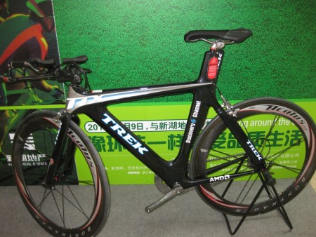 新湖香格里拉世界顶级自行车展五一开幕