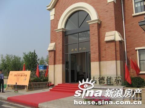 一次性拿17000元人民币工资奖金要扣税多少钱