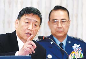 台湾当局任命李天羽为台新任“国防部长”(图)