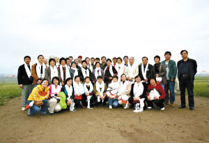 中国首颗氢弹爆炸40周年 两弹功臣重返核基地