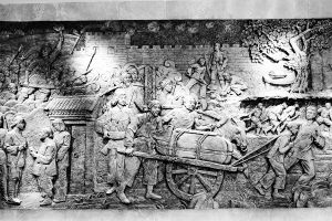 人民战争伟力无穷