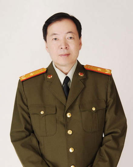 CCTV数字电视国防军事频道《徐焰讲军史》目