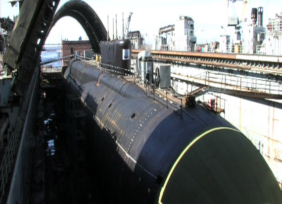 ������˾��ƶ�����ָ��ڵ��к��ľ��´���