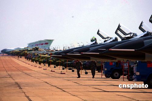 上合组织联合反恐军事演习今天将正式开始(图)