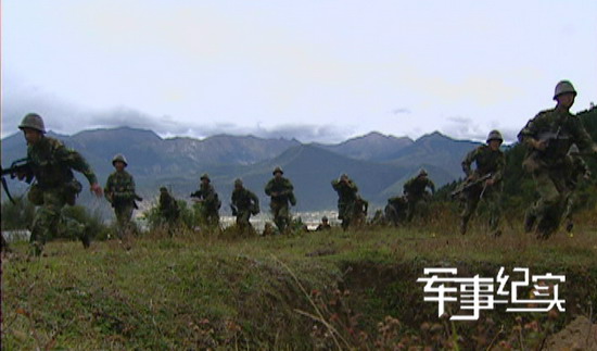 西藏军区高寒山地训练创非战斗减员零纪录(图)