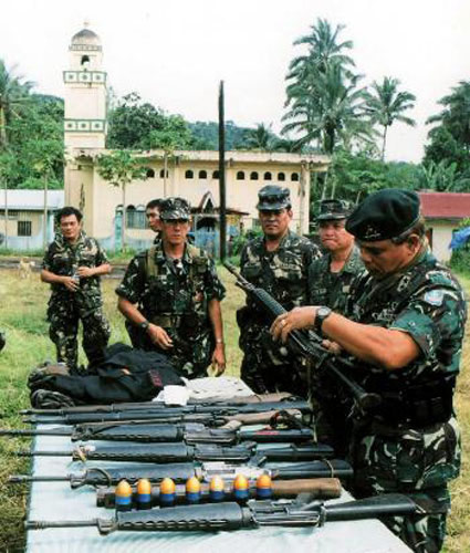 ���ɱ��ֲ���֯���У��ŷ��ݶԸ�ֱ������Ϯ