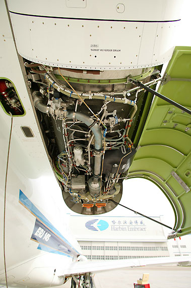 ERJ145������Ŀ��õ������¹�Я�ֺ�����