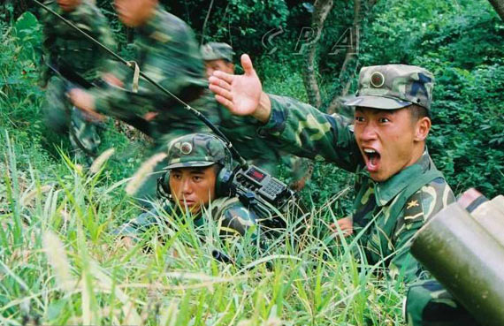 解放军要求大学生干部下连当兵补军旅短板(图