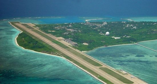 资料图:西沙永兴岛的机场跑道照片。