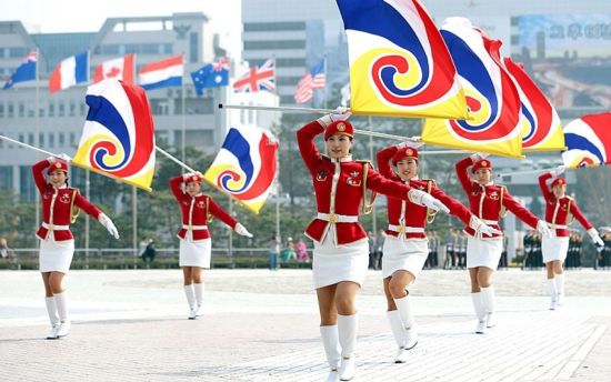 资料图:韩国陆军仪仗队女兵
