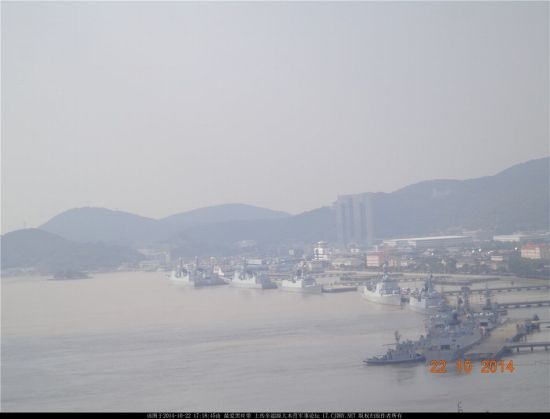 据有关资料显示,中国建造的6艘052C驱逐舰中,有4艘部署在东海舰队,其余2艘部署南海舰队。(图片鸣谢:超大军事 最爱黑丝带)