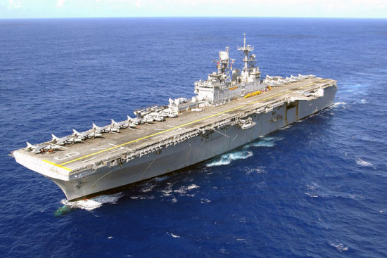 资料图:制海模式下的黄蜂级,甲板上基本上AV-8B 资料图:制海模式下的黄蜂级,甲板上基本上AV-8B