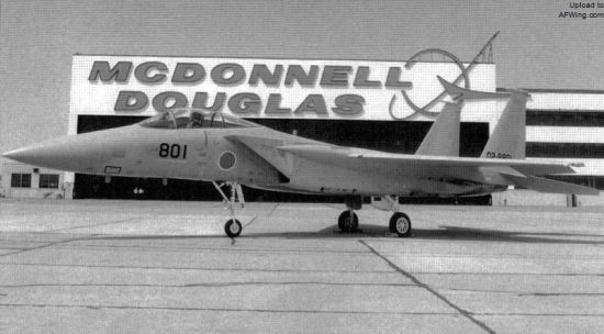 资料图：麦道制造的首架F-15J 02-8801