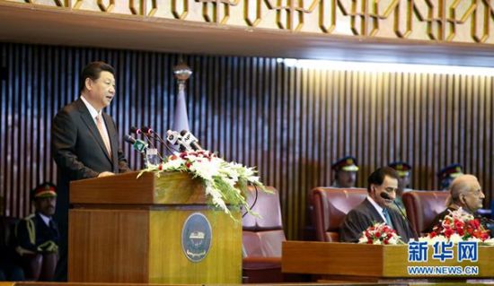 4月21日,国家主席习近平在巴基斯坦议会发表题为《构建中巴命运共同体 开辟合作共赢新征程》的重要演讲。
