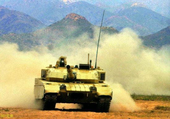 中国军工公开VT-4外销主战坦克最新猛照