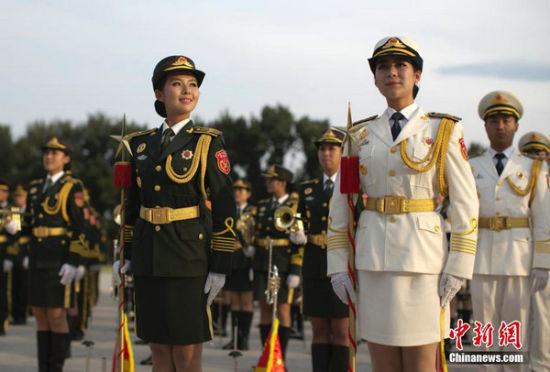 联合军乐团。
