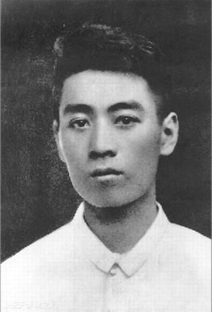 资料图:留法时期的青年周恩来