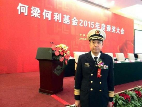 中国工程院院士、海军工程大学教授马伟明在何梁何利基金2015年度颁奖大会现场