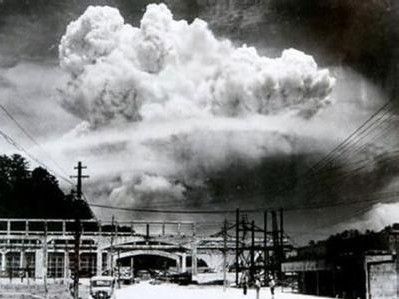 原子弹爆炸瞬间