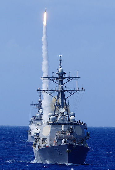 资料图:美国海军DDG-65“本福德”号宙斯盾级导弹驱逐舰