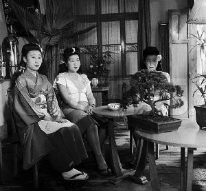 资料图:日本“特别挺身队员”