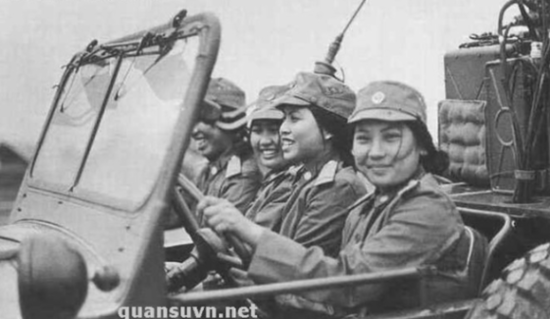 资料图:抗美援越中的中国女兵