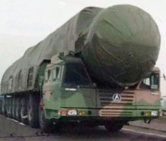 中国东风-41导弹发射车