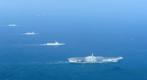 辽宁舰航母编队.jpg 辽宁舰航母编队.jpg