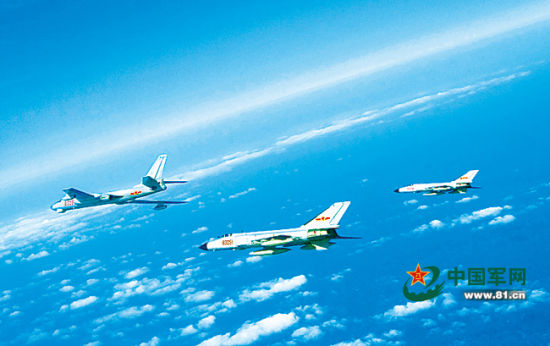 北海舰队航空兵某团组织战斗机编队训练 北海舰队航空兵某团组织战斗机编队训练
