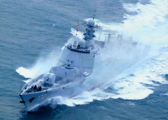 新浪军事:052D级新型防空驱逐舰最近又有新情报了。著名的维基百科在其介绍中国海军最新型052D级驱逐舰资料中,公开其最新建造进度表。表中显示数量已经达到10艘,三大舰队都有份。网友分析认为,052D级战舰大概会建造12艘,每支舰队分配四艘。 新浪军事:052D级新型防空驱逐舰最近又有新情报了。著名的维基百科在其介绍中国海军最新型052D级驱逐舰资料中,公开其最新建造进度表。表中显示数量已经达到10艘,三大舰队都有份。网友分析认为,052D级战舰大概会建造12艘,每支舰队分配四艘。