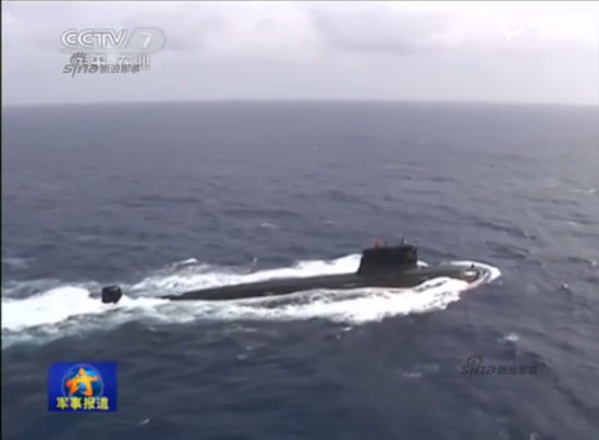2015年4月26日,央视军事频道首次播放中国海军091级改进型核攻击潜艇在亚丁湾画面。 2015年4月26日,央视军事频道首次播放中国海军091级改进型核攻击潜艇在亚丁湾画面。