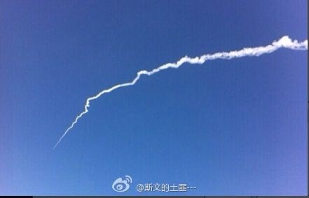 啊 网上公布的疑似WU-14高超音速武器发射场景,新浪军事不评价其真假。(图:斯文的土匪)