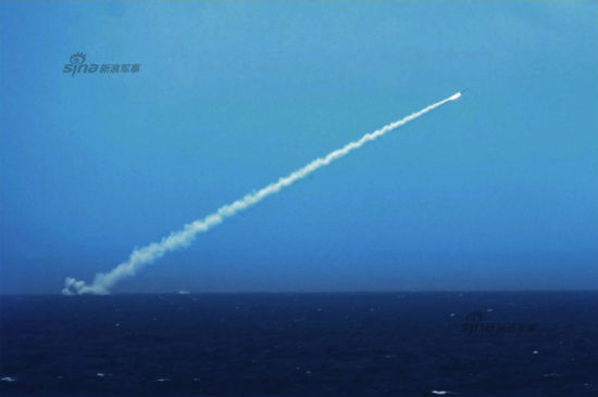 官媒曝海军基洛级常规潜艇射潜射导弹少见猛图 官媒曝海军基洛级常规潜艇射潜射导弹少见猛图