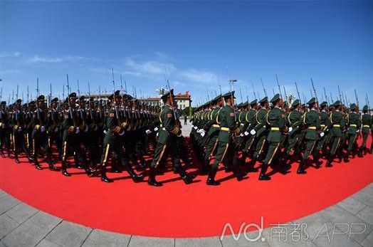 阅兵式上。新华社发 阅兵式上。新华社发