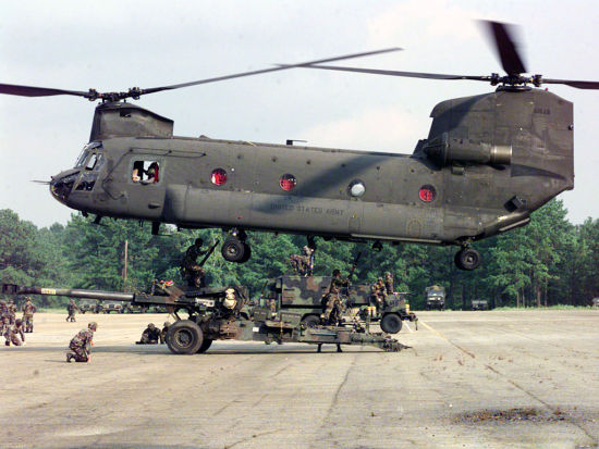 CH-47直升机 CH-47直升机