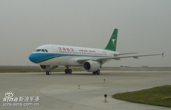 深航公司接收首批两架空客A319单通道客机(图)