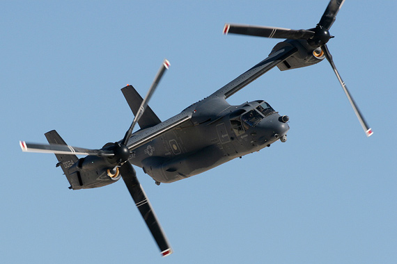 ͼ�ģ��������µ�CV-22��ת���ɻ�